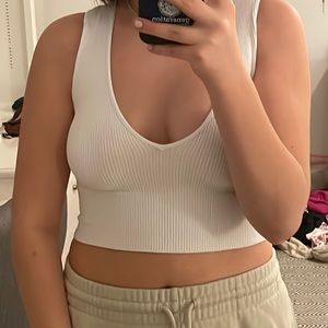 WHITE URBAN OUTFITTERS TANK